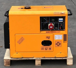 CCSN 11KW/13.75KVA เครื่องกําเนิดดีเซลเคลื่อนที่เงียบ 220V สามเฟส 380V เสียงต่ํา